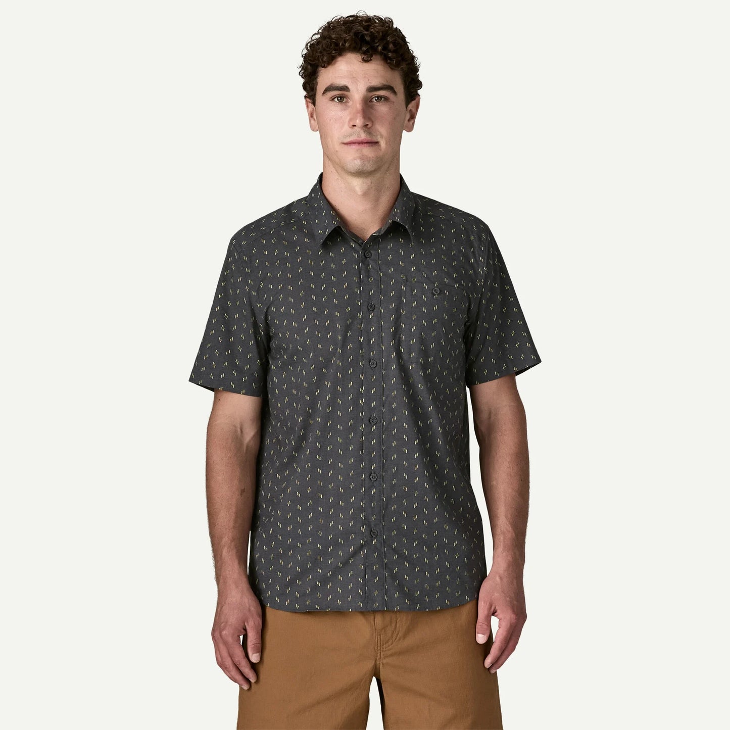 Men's Go-To Shirt - US 4694