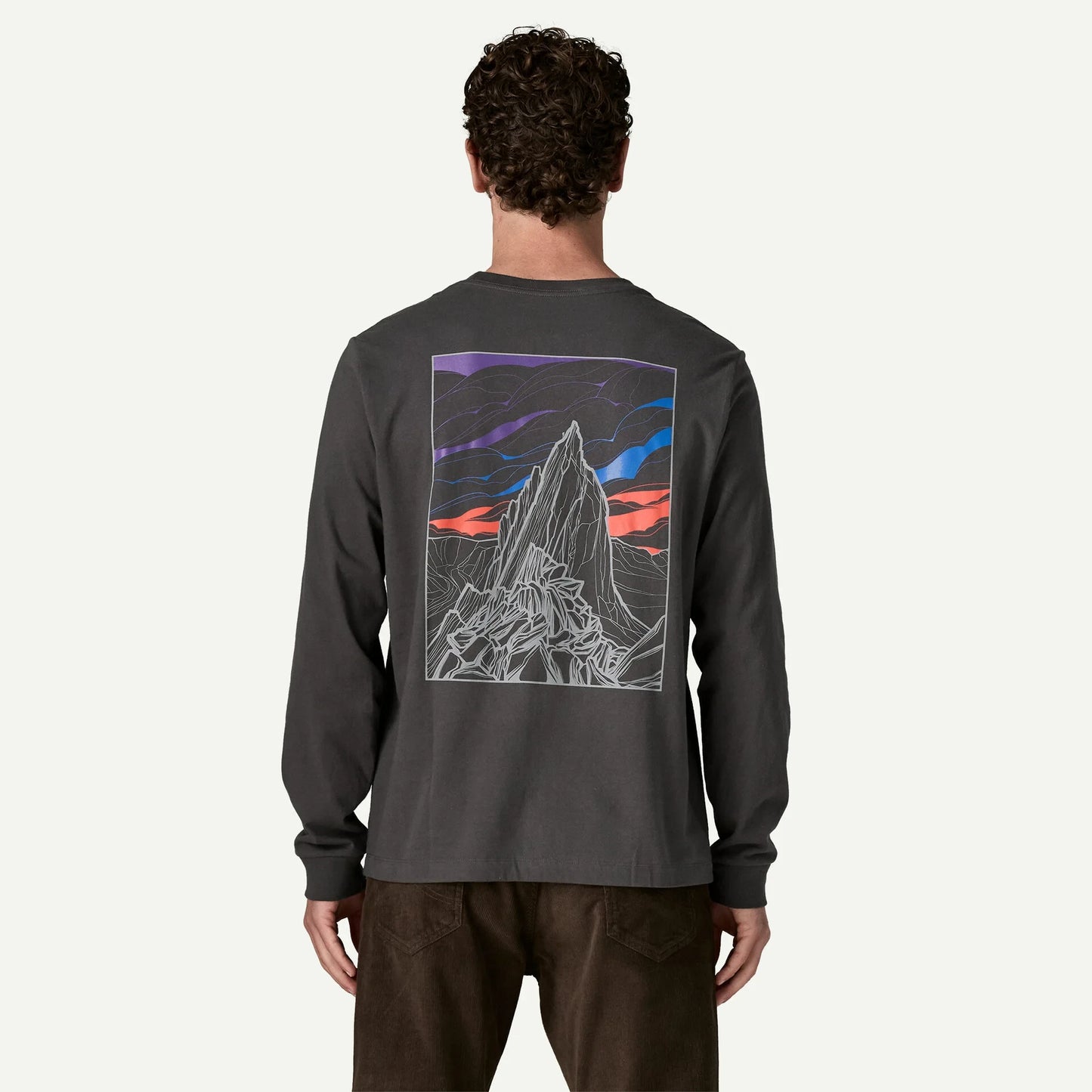 Men's Long-Sleeved Cloud Crag T-Shirt - US 9085