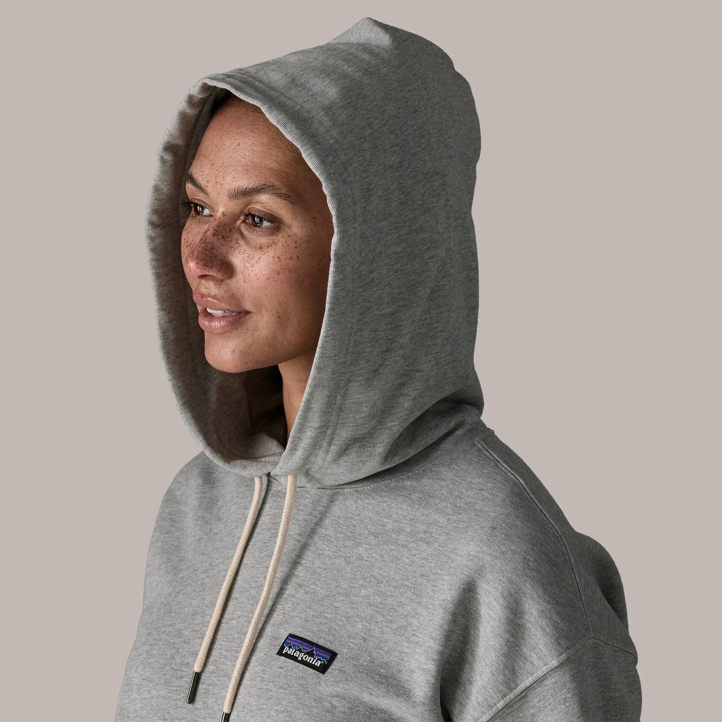 Women's Daily Hoody - US 3210