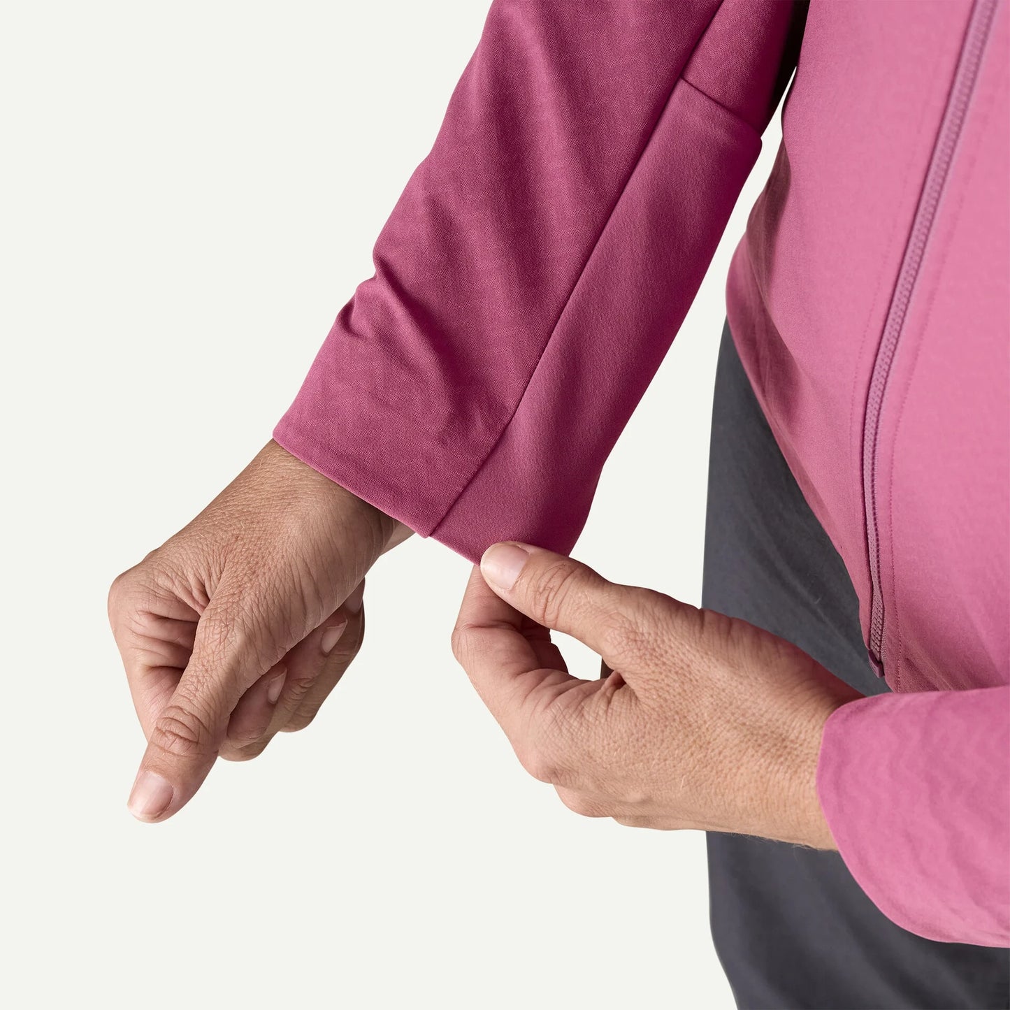Women's R1® CrossStrata Jacket - US 1139