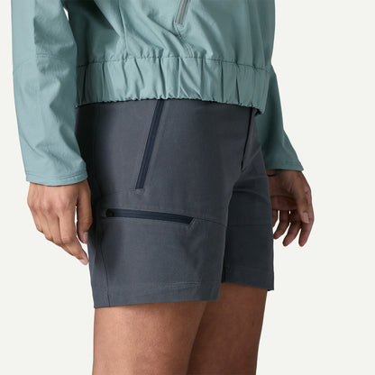 Women's Terravia Trail Shorts - 6" - US 1606