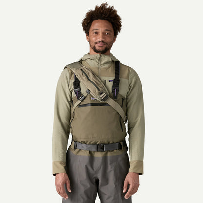 Stealth Switch Fishing Pack 9L - US 2681